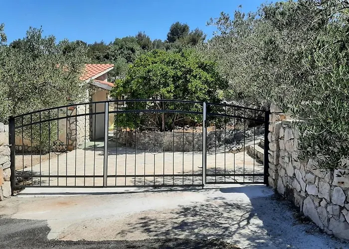 Miniature House For Two Деревянный коттедж